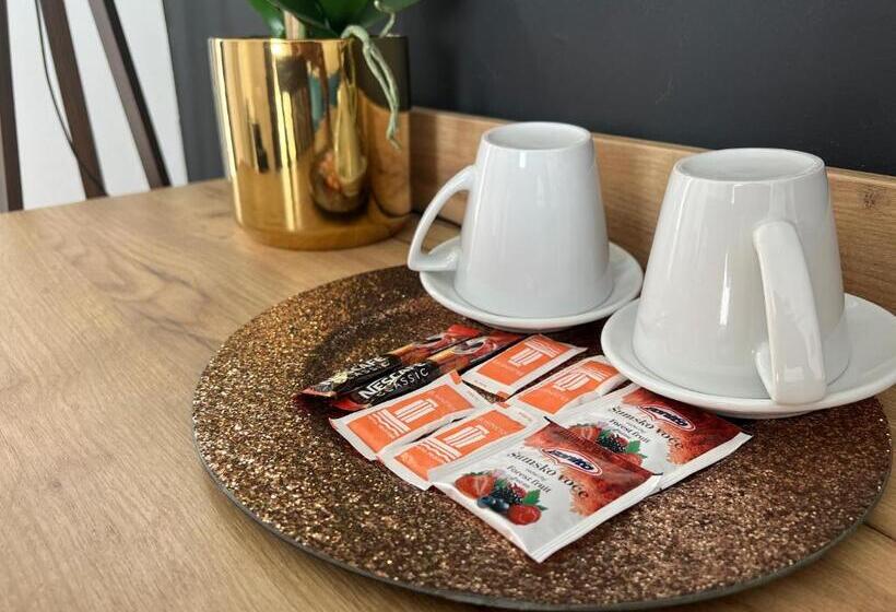 آپارتمان لوکس 1 خوابه, Business Hotel Prijedor