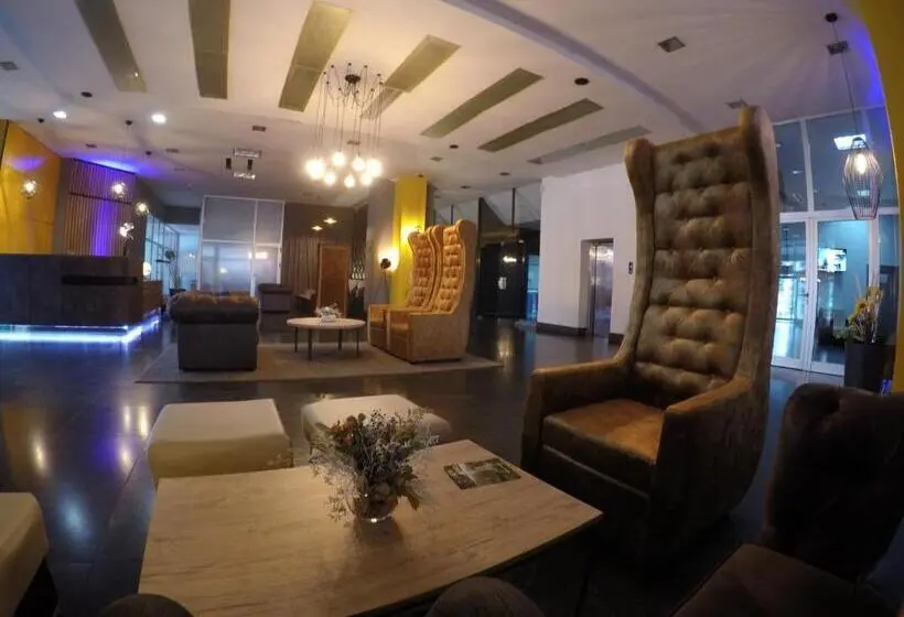 اتاق اکونومی, Business Hotel Prijedor