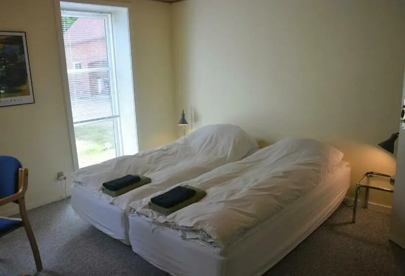 اتاق استاندارد با سرویس بهداشتی مشترک, Gunneruphus Bed & Breakfast