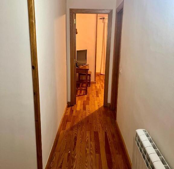 سوییت خانوادگی, Eriste