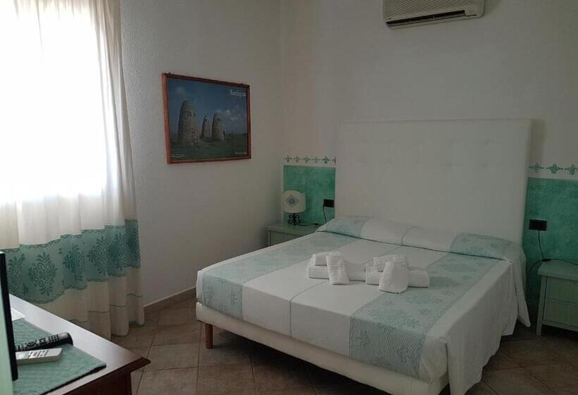 Номер Стандарт, Il Platano