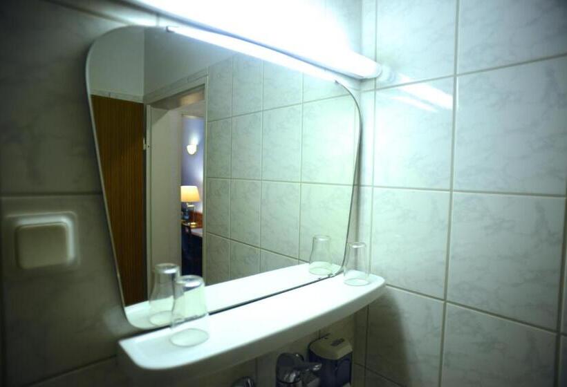 标准间, Marienhof Düsseldorf Neuss