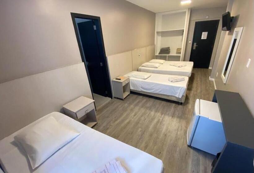 이코노이 4인룸, Negrini