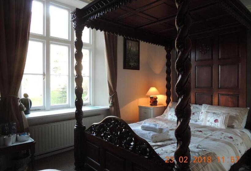 ファミリールーム, Orchard House