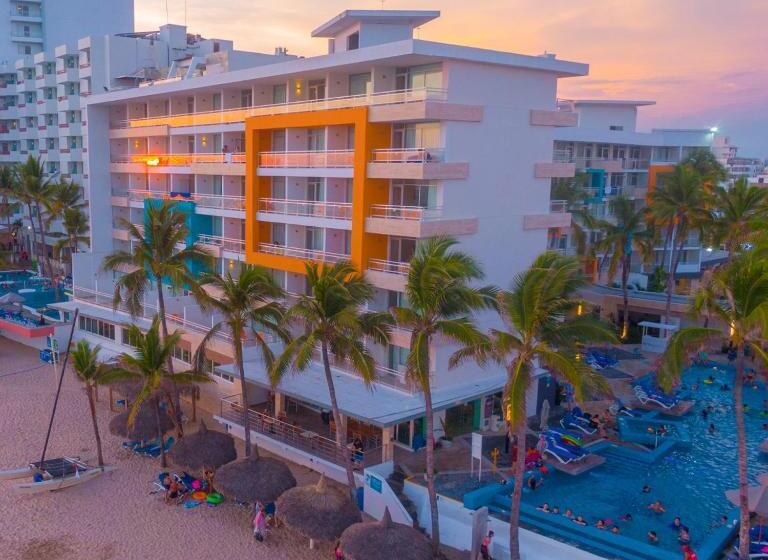 スタンダードルーム, Star Palace