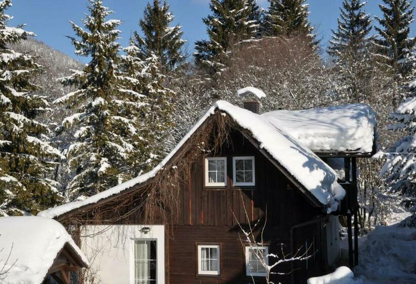 בקתת חדר, Landhotel Stockerwirt