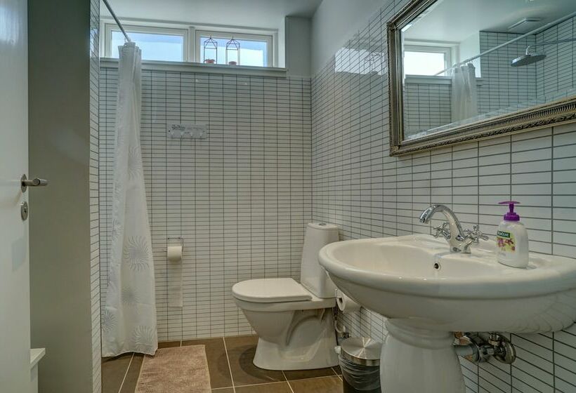 اتاق استاندارد با سرویس بهداشتی مشترک, Villa Sofie Bed & Breakfast
