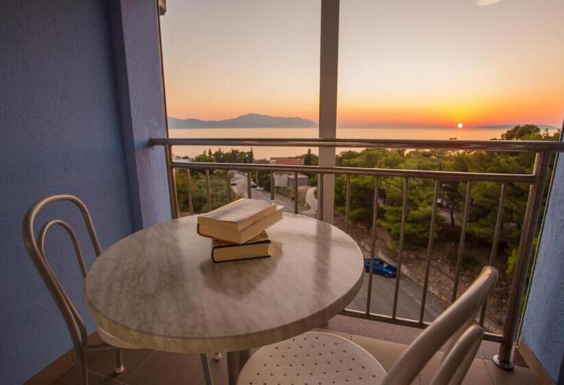 شقة غرفة نوم واحدة مطلة علي البحر مزوَّدة بشُرفة, Aparthotel Pecic