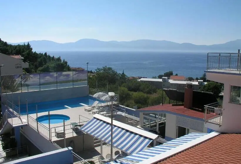 آپارتمان راحتی 1 خوابه, Aparthotel Pecic