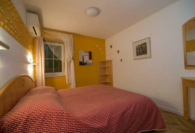 スタンダードルーム, Bed&breakfast Saturn