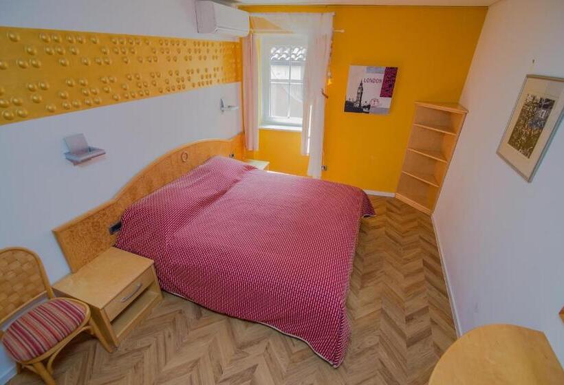 스탠다드 룸, Bed&breakfast Saturn