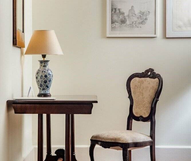 جناح سوبيريور, Heritage Hotel Martinis Marchi