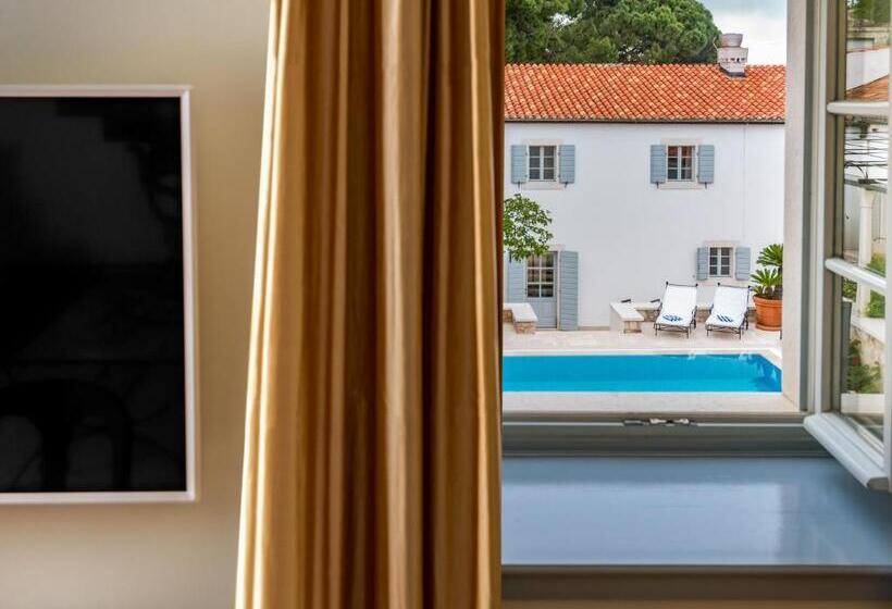 جناح ديلوكس, Heritage Hotel Martinis Marchi