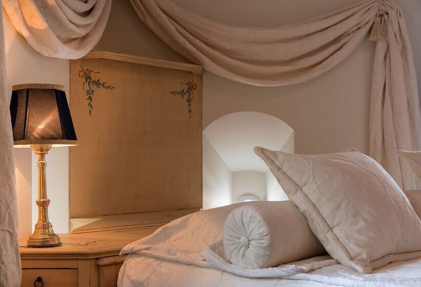 סוויטה מלכותית, Heritage Hotel Martinis Marchi