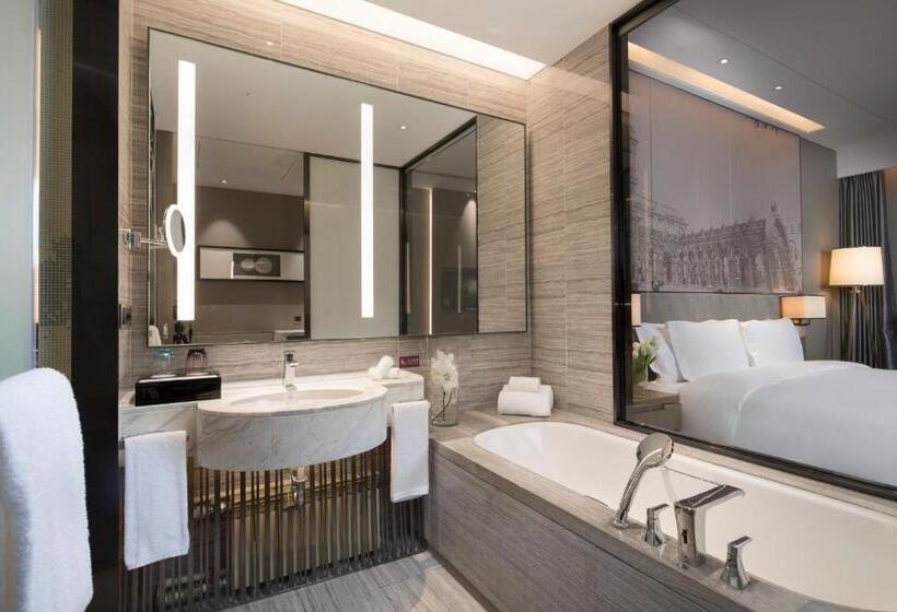 Delüks Oda, Crowne Plaza Harbin Songbei, An Ihg