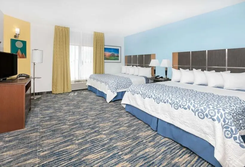 Standard-studio, Days Inn & Suites By Wyndham Lubbock Medical Center