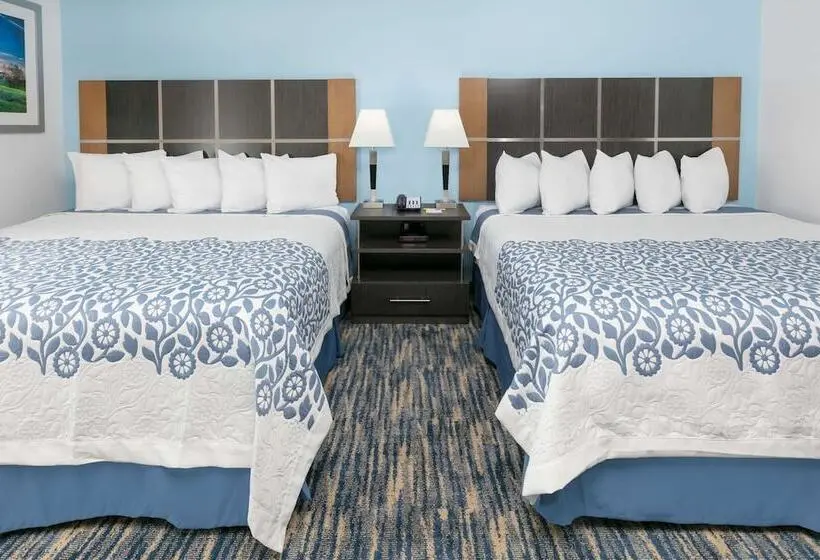 Standard-studio, Days Inn & Suites By Wyndham Lubbock Medical Center