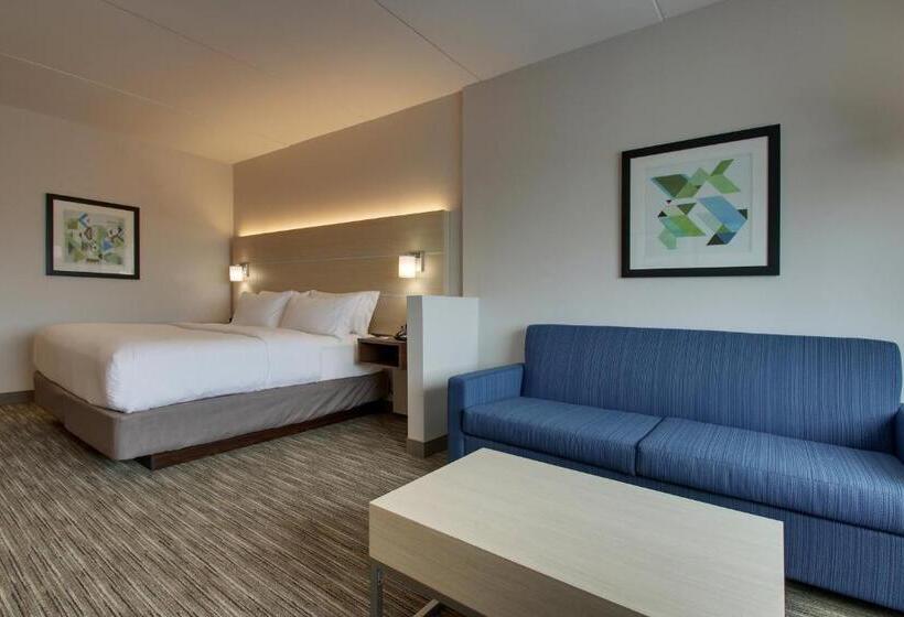 带大床的套房, Holiday Inn Express & Suites   Elizabethtown North, An Ihg