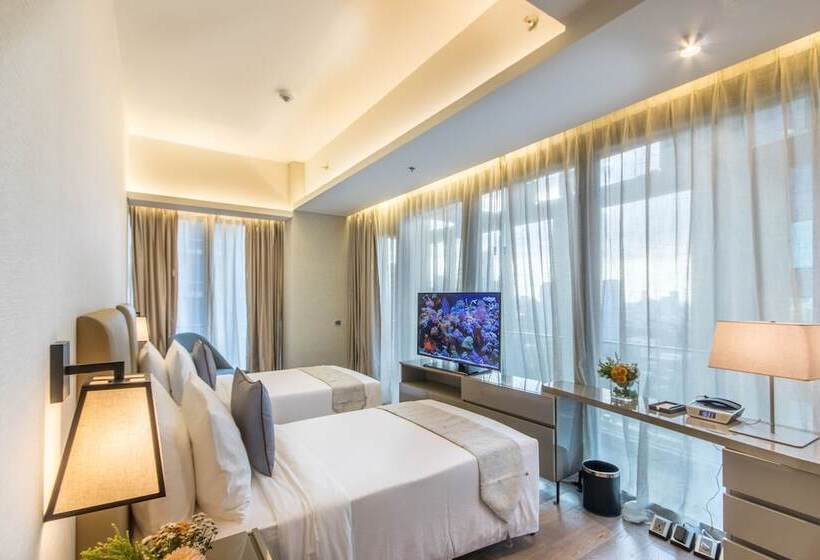 سوئیت مدیریتی 2 خوابه, I M