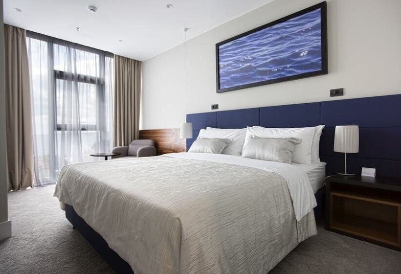 시니어 스위트 바다 전망, Marvie Hotel & Health