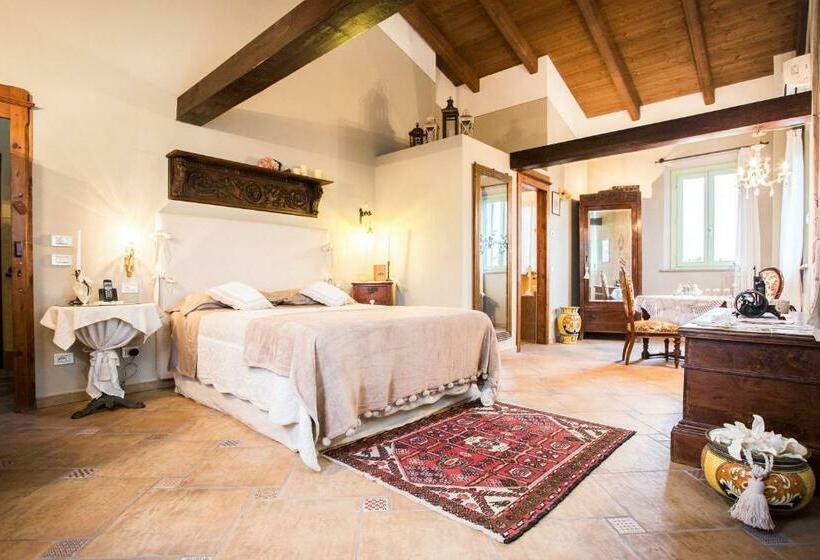스위트, Locanda Antico Casale Cesenatico