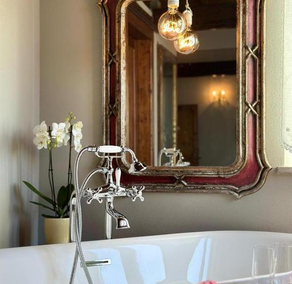 스위트, Locanda Antico Casale Cesenatico