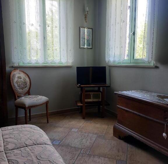 스위트, Locanda Antico Casale Cesenatico