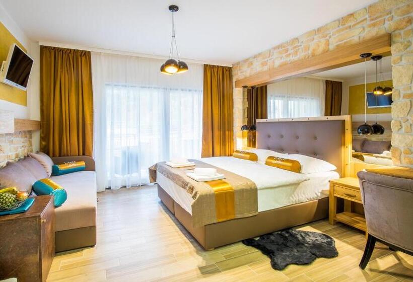 디럭스 트리플 룸, Luksuzne Sobe Luce