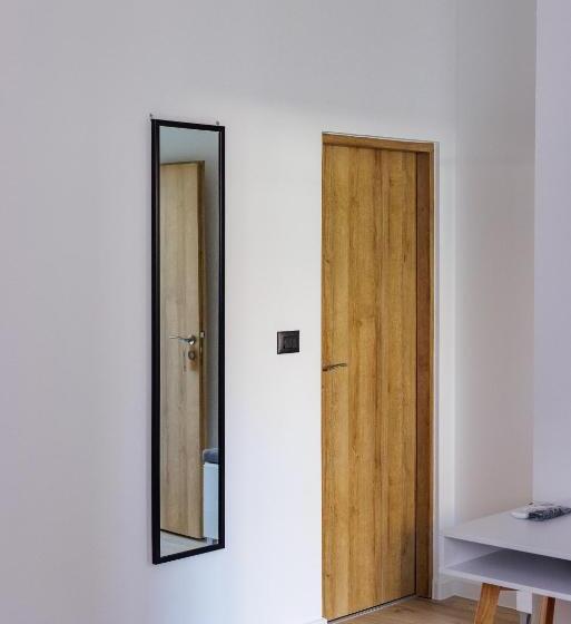 اتاق لوکس سه تخته, Rooms Lišnić