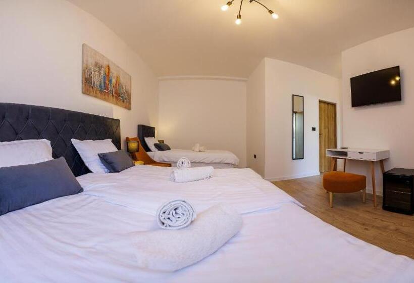 Трехместный Номер Deluxe, Rooms Lišnić