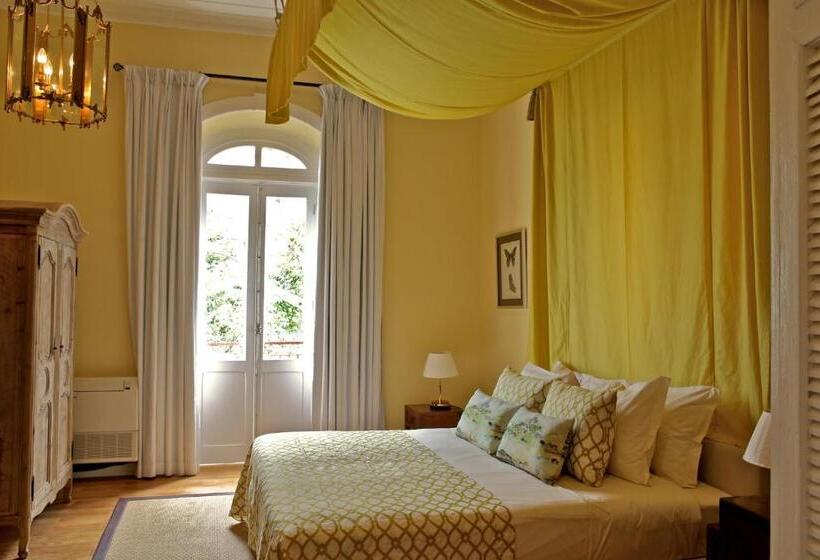 سوییت جونیور با چشمانداز دریا, Belo Monte Hotel And Museum