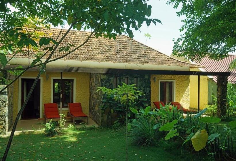 سوییت با چشمانداز باغ, Belo Monte Hotel And Museum