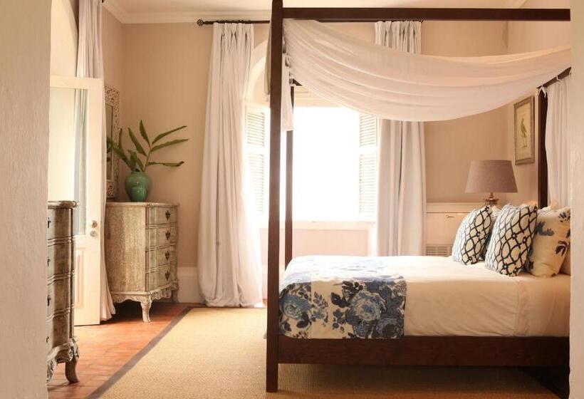 Deluxe Suite Sea View, Belo Monte Hotel And Museum