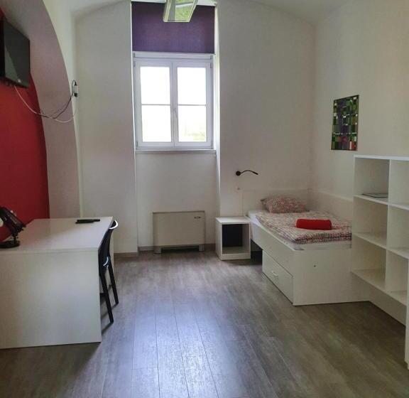 Одноместный Номер Стандарт Адаптированный для Инвалидов, Hostel Bedem