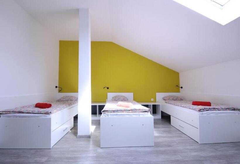 Номер Стандарт Трехместный, Hostel Bedem
