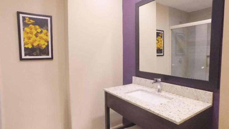 スタンダードルーム, Chn Hotel Monterrey Aeropuerto, Trademark By Wyndham