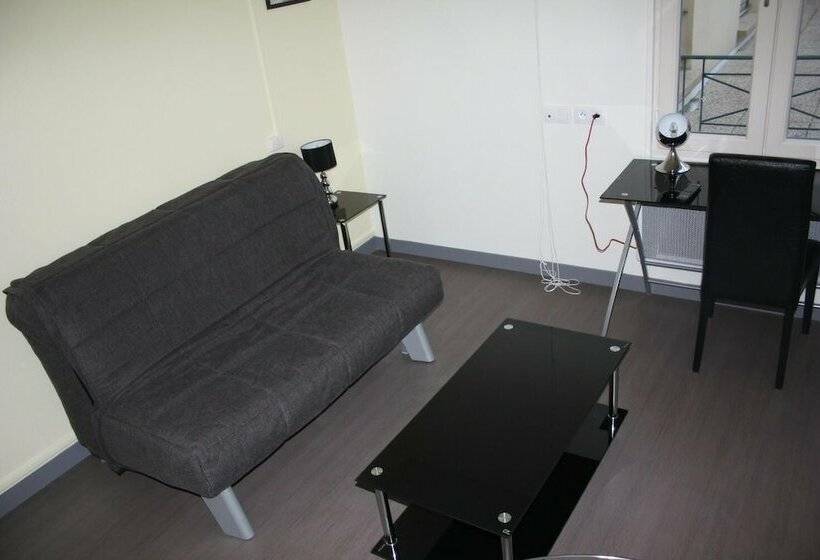 Студия Стандарт, Residence D Artagnan