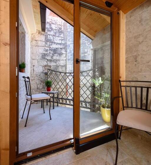 דירת חדר דלוקס, Villa Kudelik Stone Story