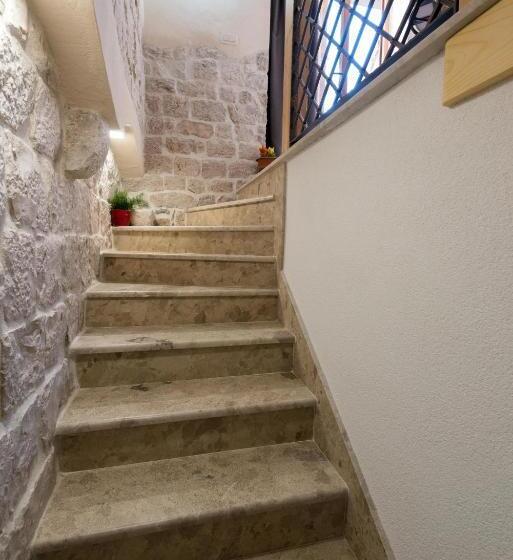 דירת חדר דלוקס, Villa Kudelik Stone Story