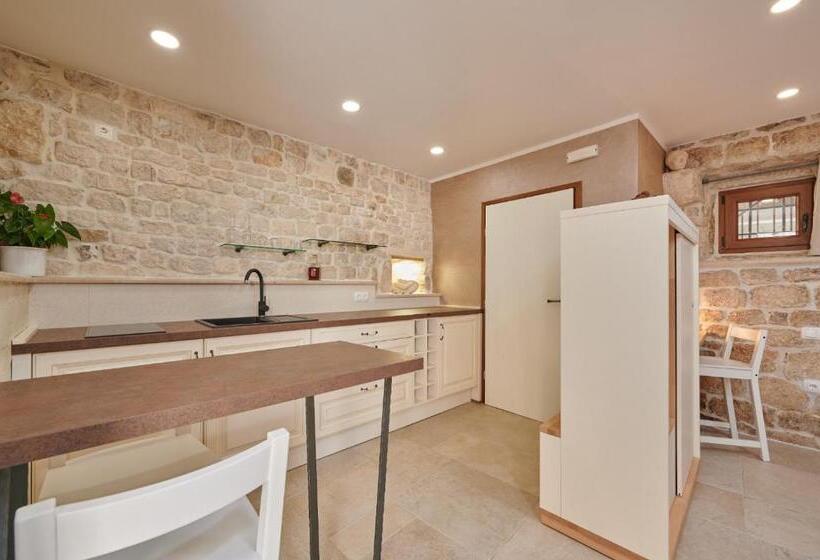 Студия Superior, Villa Kudelik   Stone Story