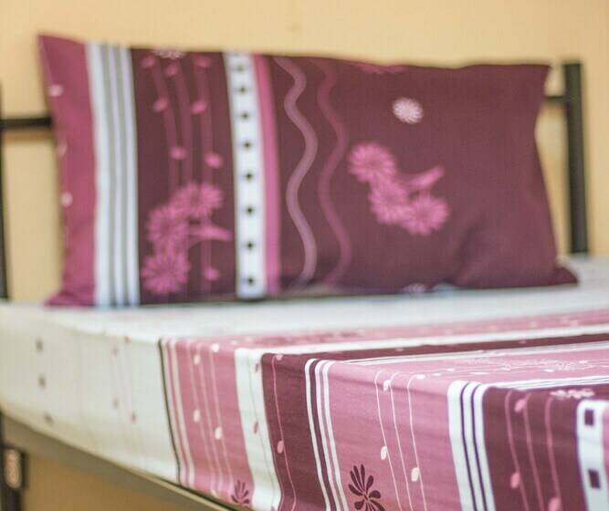 Кровать в Общей Комнате, Karma Home Hostel