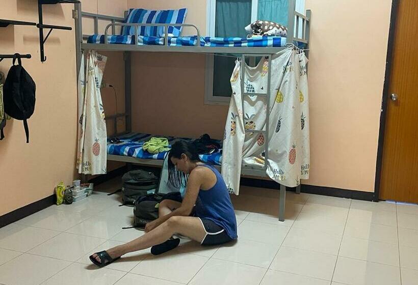 Кровать в Общей Комнате, Karma Home Hostel