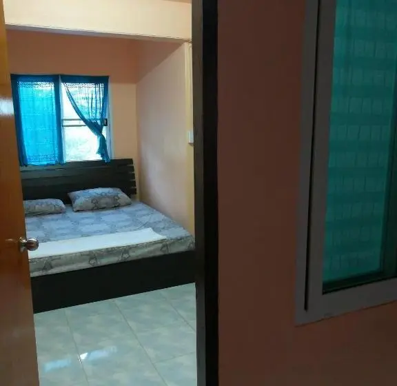 اتاق لوکس, Karma Home Hostel