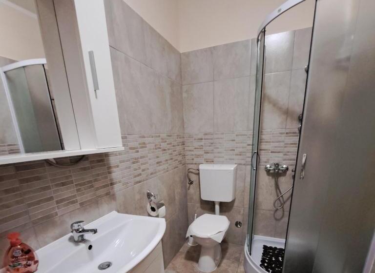 标准间带阳台, Sobes Tea