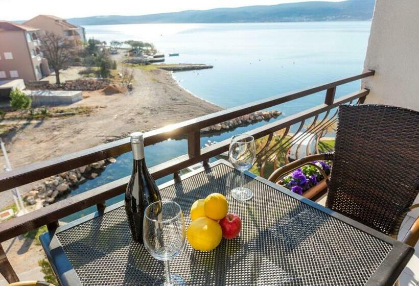 Номер Стандарт, Pansion Croatia
