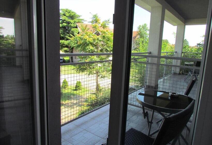 标准三人间, Pansion Vila Vanda Vukovar