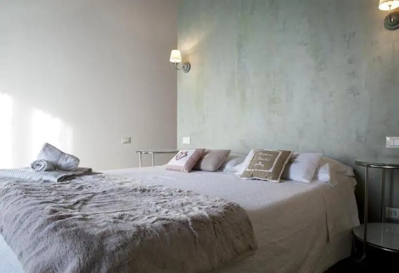バスルーム共有のトリプルスタンダード, B&b Villa Natta