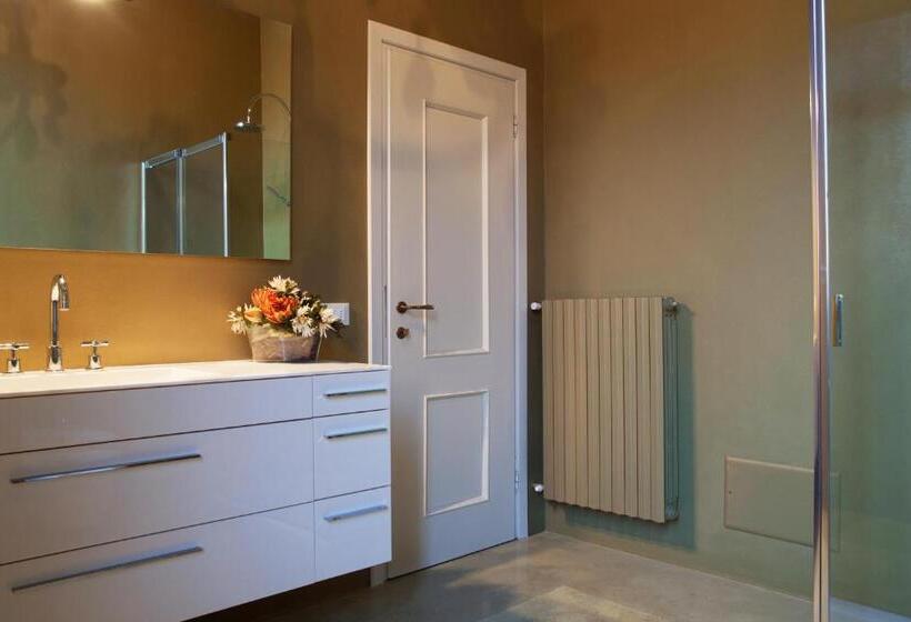 스탠다드 트리픔 룸 공동욕실, B&b Villa Natta