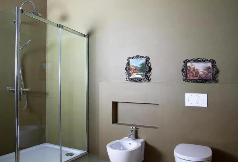 バス共有のスタンダードルーム, B&b Villa Natta