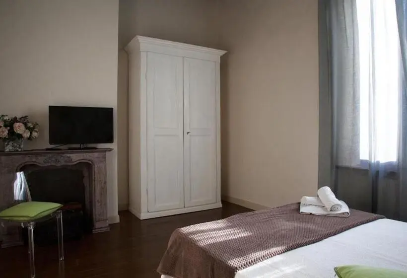 バス共有のスタンダードルーム, B&b Villa Natta